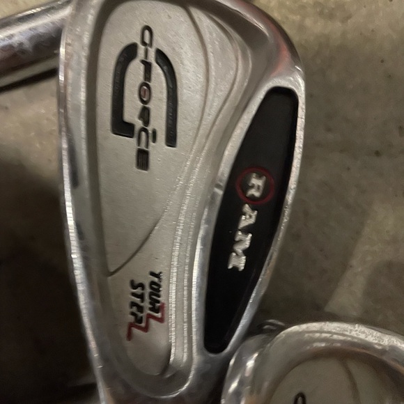 Golf clubs Ram G force 8 pc set RH
Used - Picture 8 of 14